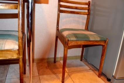 Mesterkurzus hogyan kell frissíteni egy régi szék a kezét