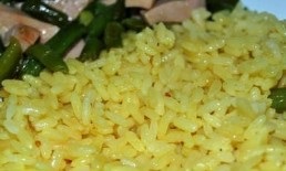 Omlós rizst egy serpenyőben (recept fotó) szóló