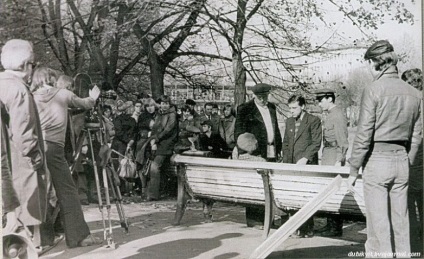 A jelenetek, amelyek nem szerepelnek a filmben „A találkozó helye nem változtatható” (amely) A jelenetek, amelyek nem szerepelnek a filmben: „A helyszín nem lehet megváltoztatni”