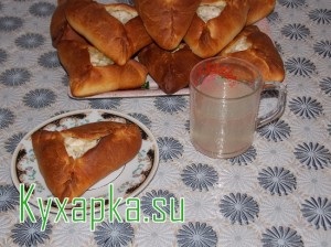 Tatár echpochmak pite csirke, házias ételek, egy fotót a recept lépések