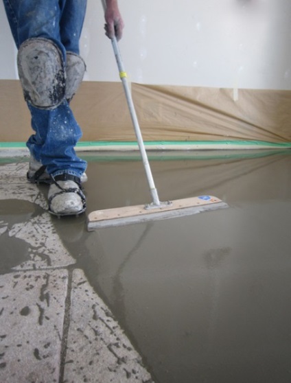 Önterülő a padlót csempék képzési módszerek és azok jellemzőit, utasításokat munkájuk