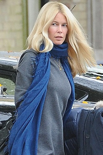 És ez jó Claudia Schiffer smink nélkül