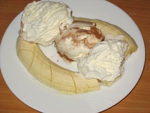 Banán Split néhány egyszerű receptek