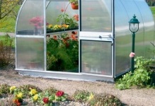 Mi a különbség az üvegház üvegházak, hogy jobb és mire van szükség, mi a különbség polikarbonát vegetary
