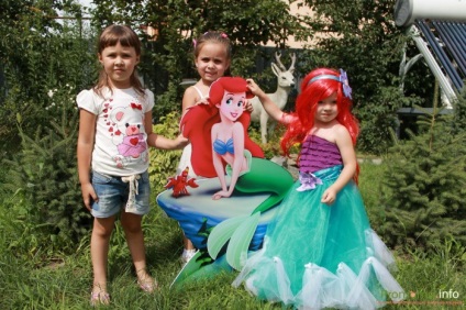 Születésnapi kis hableány a víz alatti királyságában Milana (Mermaid Ariel) Születésnapi kis hableány a víz alatti királyságában Milana