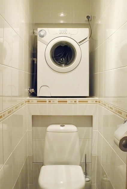 A design a WC-vel, postremont (WC kialakítása) A design a WC-vel, postremont