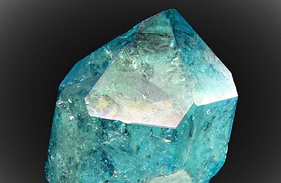 Kék kvarc (kék) mágikus kő tulajdonságai