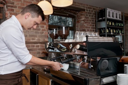 Hogyan kell megnyitni egy mini-kávéházban a semmiből, és hogy sikeres - do jövedelmező üzlet!