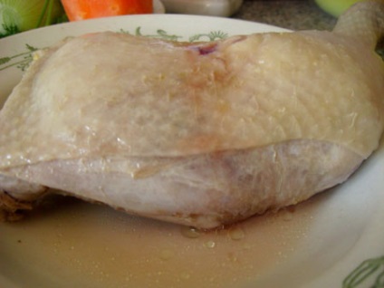 Főzni burgonyapürével szósszal Csirke