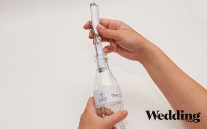 Hogyan készítsünk egy meghívást egy palackban tengeri stílusú esküvő