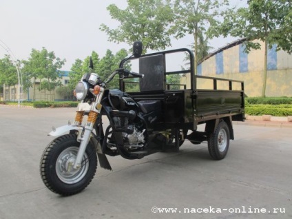 Hogyan készítsünk egy tricikli Ural testtel