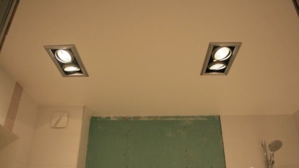 Kardán LED lámpa
