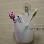 Lifehack stílus eco fogkefe tartó egy műanyag palack, eco-boom