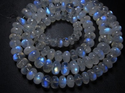 Moonstone (adular)