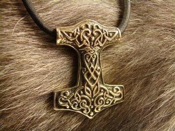 Mjolnir - Thor kalapács amulett érték, tetoválás