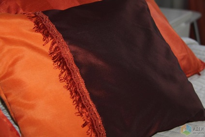 A hálószobában egy évvel a javítás után, szolgáltat hálószoba saját kezűleg, textil dekoráció a hálószobában (bútor-és beltéri) A hálószobában egy évvel a javítás után, szolgáltat hálószoba saját kezűleg, textil dekoráció a hálószobában,