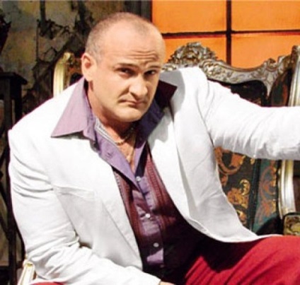 Ogurtsov Aleksey életrajz, filmográfia és személyes élet a színész (a képen) (Alex) Ogurtsov Aleksey életrajz, filmográfia és személyes élet a színész (a képen)