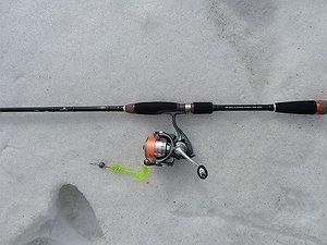Az első tekercs a fonott damil a orsó 11 Daiwa freams, Andrew ZHuravlev, spinningline - (fonott) Az első tekercse fonott zsinór a orsó Daiwa freams 11, Andrei Zhuravlev, spinningline -