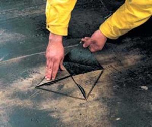 Gyakorlati útmutató, hogyan fedezi a tető tetőfedő anyag