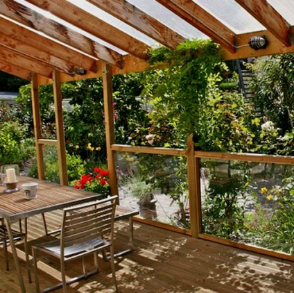 Zárt veranda a ház az országban (home) Zárt veranda a ház az országban