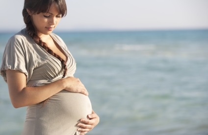 Válás közben felesége terhessége egy anyakönyvi hivatal és a bíróság előtt