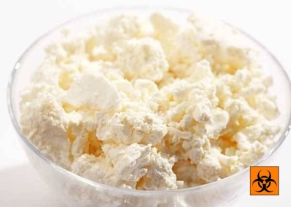 A mérgezés tünetei sajt - van-e lejárt termékek