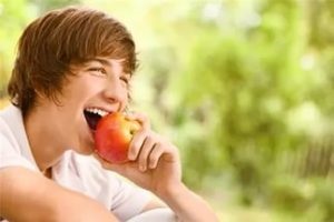 gyermekpszichológus tippek néha hiányzik az iskolából, és a szünetben jobb rágni gyümölcs - blog