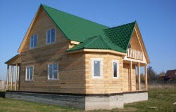 Kulcsrakész házak építése Moszkvában, az árak az építési magán falusi házak és