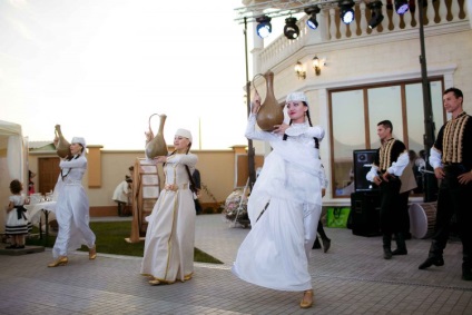 Tatar esküvői forgatókönyv közötti egyensúly hagyomány és a modernitás