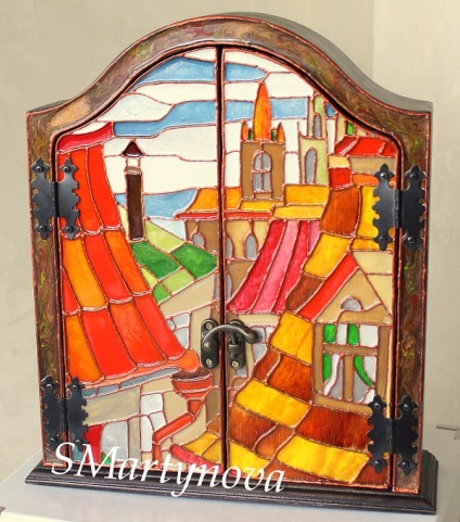 A hagyományos használatát ólomüveg színek - alkotóműhely artzagotovka ( „utánzat Cloisonne”) A hagyományos használatát ólomüveg színek - alkotóműhely artzagotovka