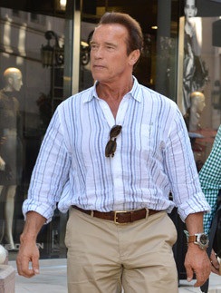 A hároméves válás Schwarzenegger által kitöltött Christmas