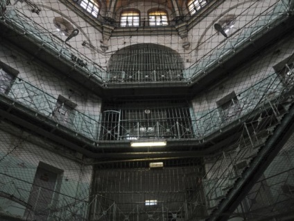Prison - ahol a keresztek, a hivatalos honlapján, fotó és általános információk