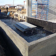 A választás a beton az alapítvány, betonsk (beton) A választás a beton az alapítvány, betonsk