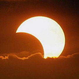 A hatása nap- és holdfogyatkozás az emberi egészségre, mint a befolyása a napfogyatkozás az emberekre