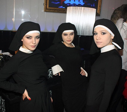 Rejtélyes kép egy apáca Halloween (Halloween) Rejtélyes kép egy apáca a Halloween