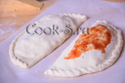 A zárt pizza csirkével - lépésről lépésre recept fotókkal és sütemények
