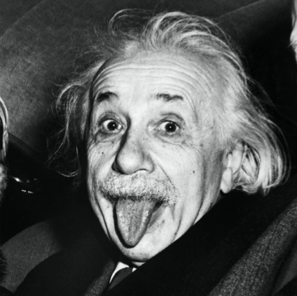 Albert Einstein (március 14, 1879