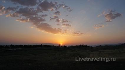 A hófehér Pamukkale és az ősi város Hierapolis - látni kell Törökország - élőben utazás