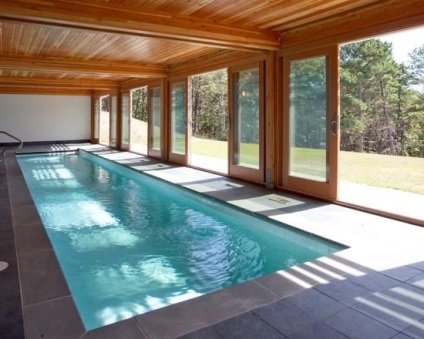 Mi tele van egy szép ház medencével - egy könnyű dolog