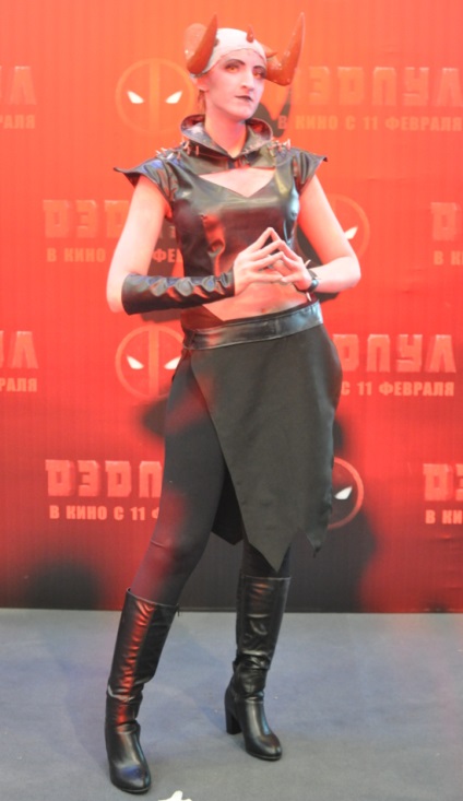 Comic con Moszkvában, ki és mi változik játékok és képregények karakterek, időtúllépés (mit csinálnak az életben, és hogy kapnak egy mesés átalakítása.) Comic con Moszkvában, ki és mi változik játékok és képregények karakterek, időtúllépés