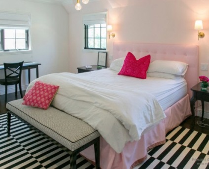 Tervezés pink hálószoba kialakítása belső szobában rózsaszín tónusok