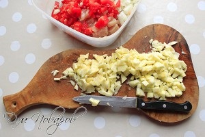 Töltött paprika csirke zöldségekkel - recept a kemencében