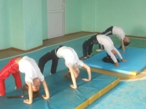 Гімнастичні вправи для школярів