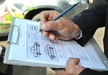 Hogyan kell kiszámítani kártérítési KGFB, motoros hajótest biztosítás baleset esetén (CTP) Hogyan kell kiszámítani kártérítési KGFB, motoros hajótest biztosítás baleset esetén