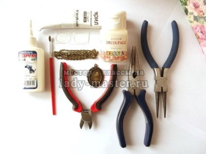 Hogyan készítsünk egy szép vintage medál a kezét, varázsló lépésről lépésre (Vintage) Hogyan készítsünk egy szép vintage medál a kezét, varázsló lépésről lépésre