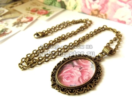 Hogyan készítsünk egy szép vintage medál a kezét, varázsló lépésről lépésre (medál) Hogyan készítsünk egy szép vintage medál a kezét, varázsló lépésről lépésre