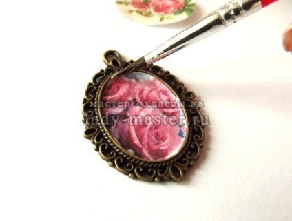 Hogyan készítsünk egy szép vintage medál a kezét, varázsló lépésről lépésre (hogy) Hogyan készítsünk egy szép vintage medál a kezét, varázsló lépésről lépésre