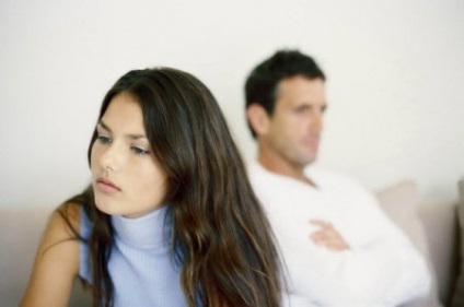 Hogyan tartsuk a kapcsolatot a férjével, miután árulás