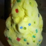 Monkey farag az agyag a kezüket (Ezt követően, figyelembe) Monkey farag az agyag a kezüket