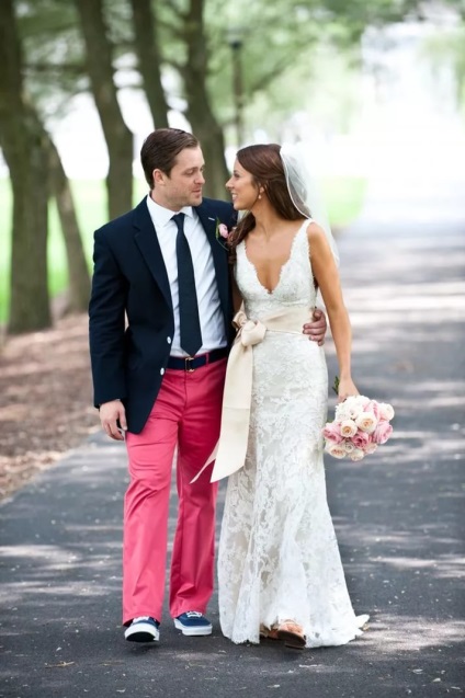 Raspberry esküvő, divatos, friss és élénk